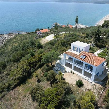Laconian Collection Villa Big Blue Mavrovoúnion 외부 사진