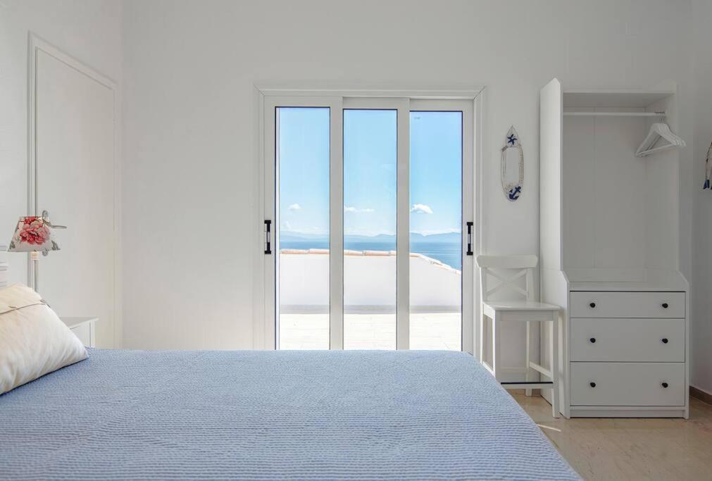 Laconian Collection Villa Big Blue Mavrovoúnion 외부 사진