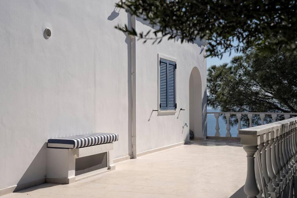 Laconian Collection Villa Big Blue Mavrovoúnion 외부 사진